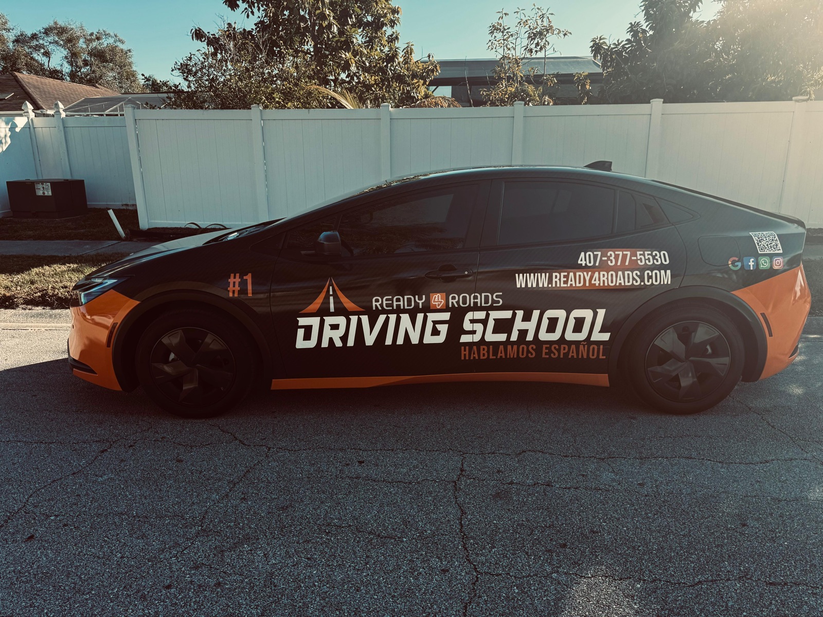 Ready 4 Roads Toyota Prius dual-control driving school car · Kissimmee, FL · Hablamos español
